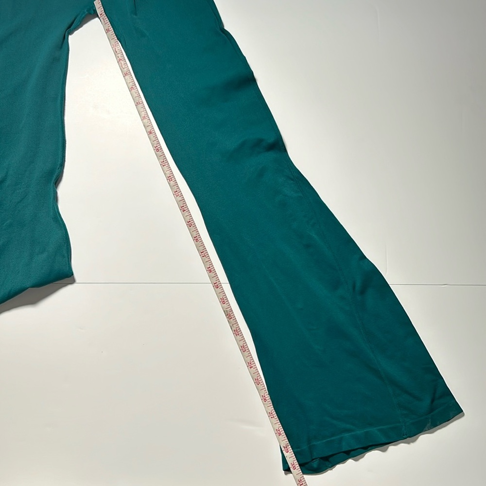FP Movement Free People Good Karma Flare Leggings Green XS/S NWOT - Picture 5 of 6